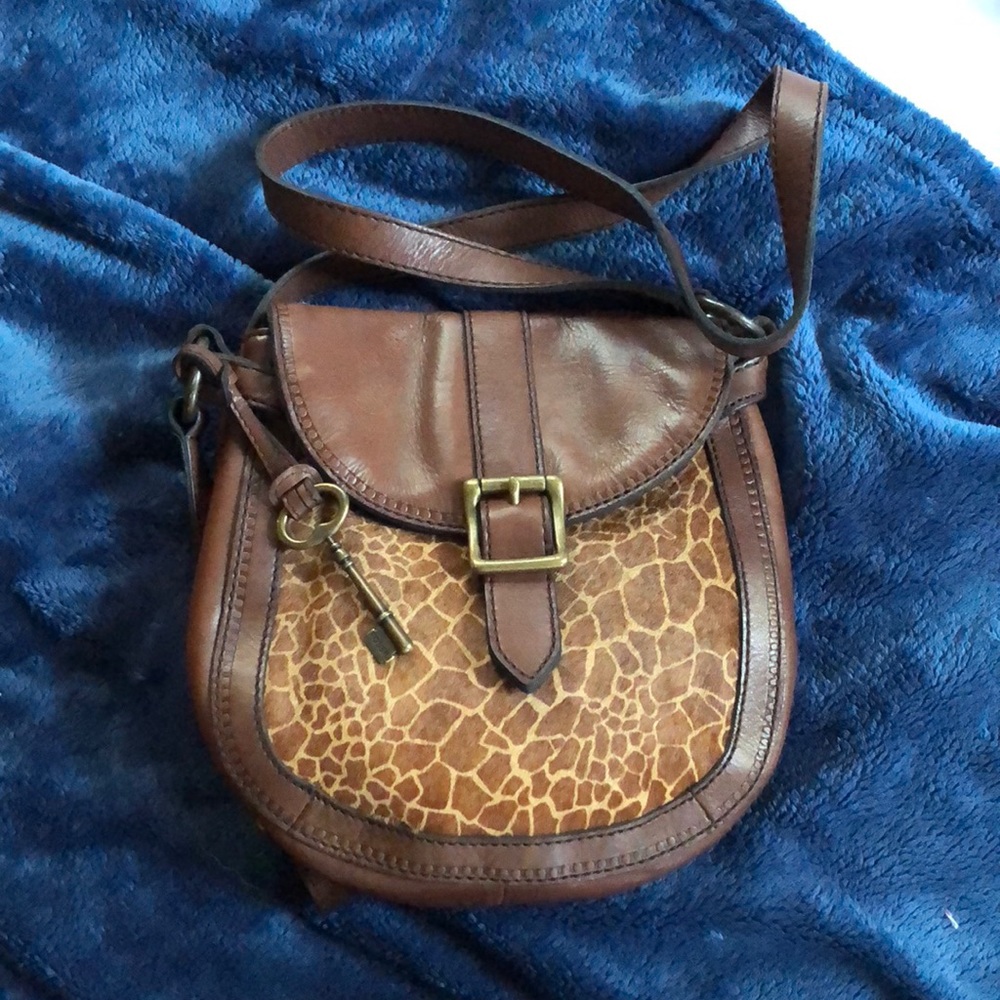 Fossil giraffe-print cross body